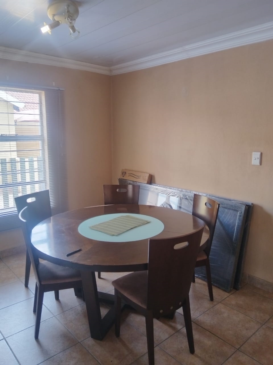 To Let 3 Bedroom Property for Rent in Brits North West